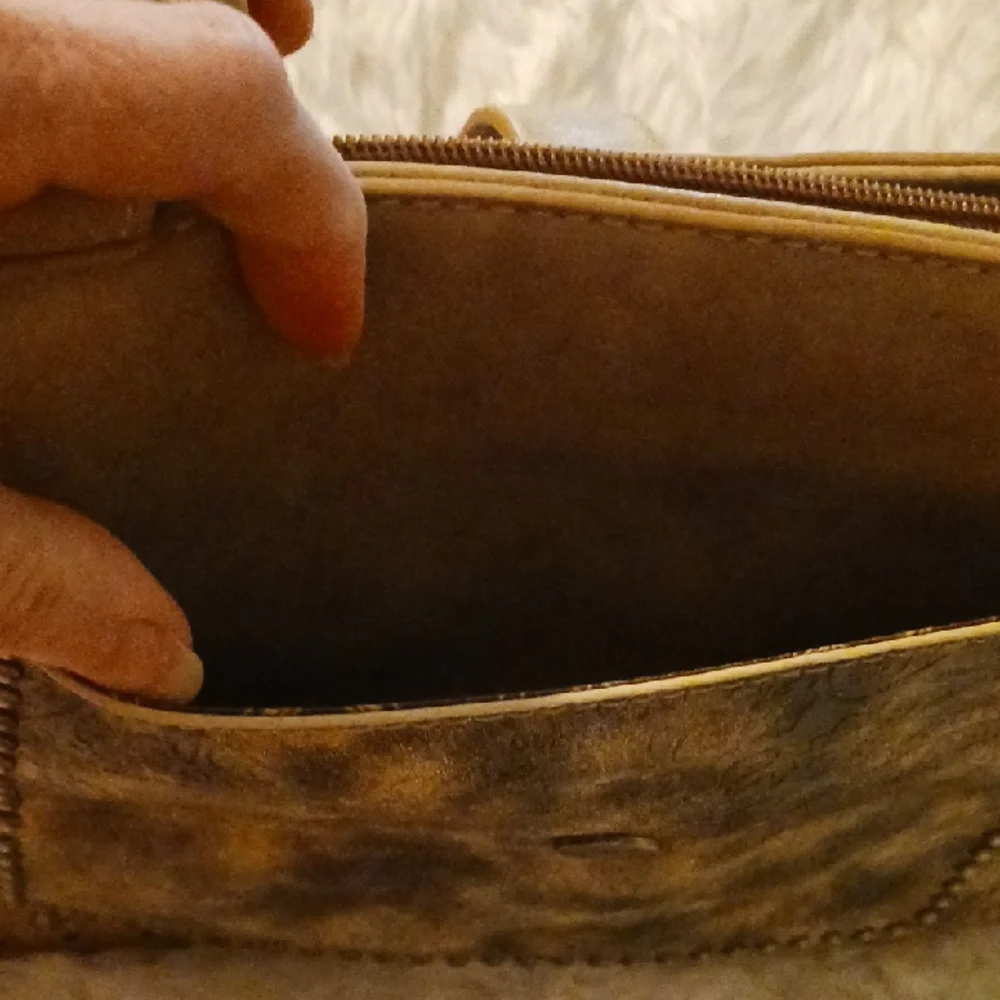 Montana WestStylish Tan and Brown Women's Bag - Picture 17 of 17